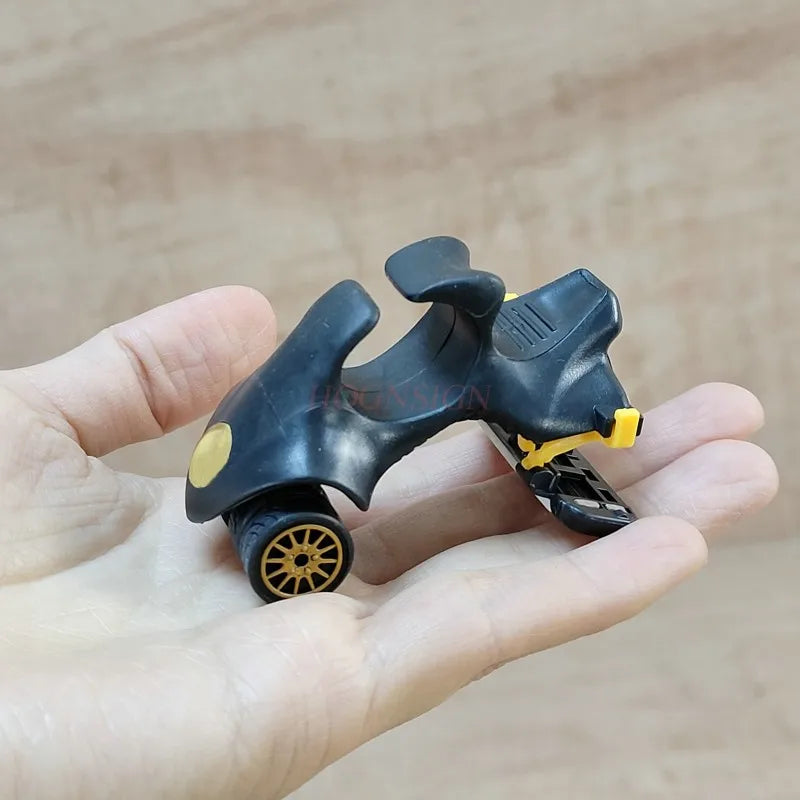 Raspador de cabelo - Carrinho